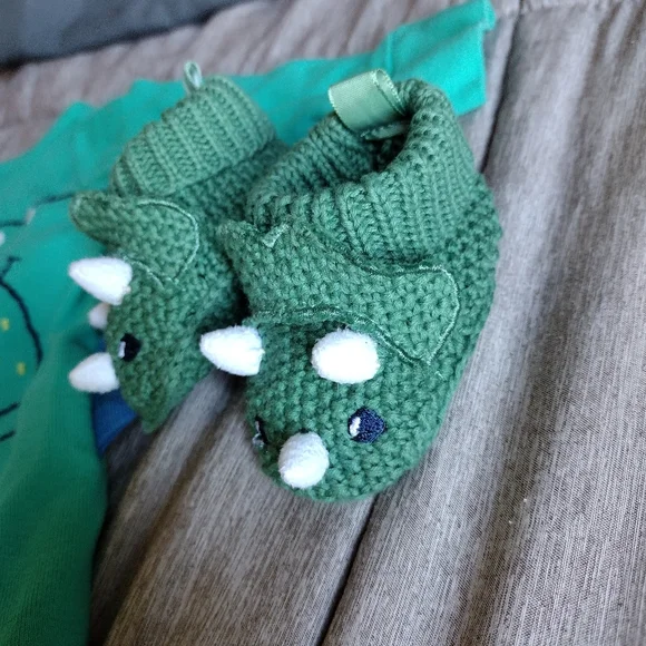 Carter's Dino One Piece with Dino Crochet Shoes - Picture 4 of 4
